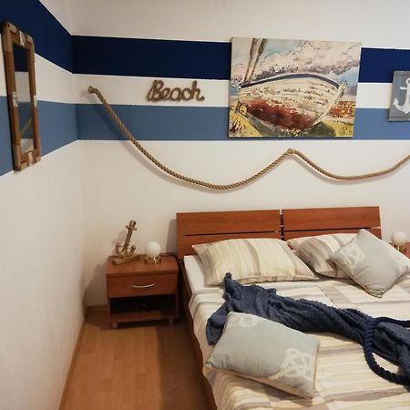 Apartments Eti Bol Luaran gambar