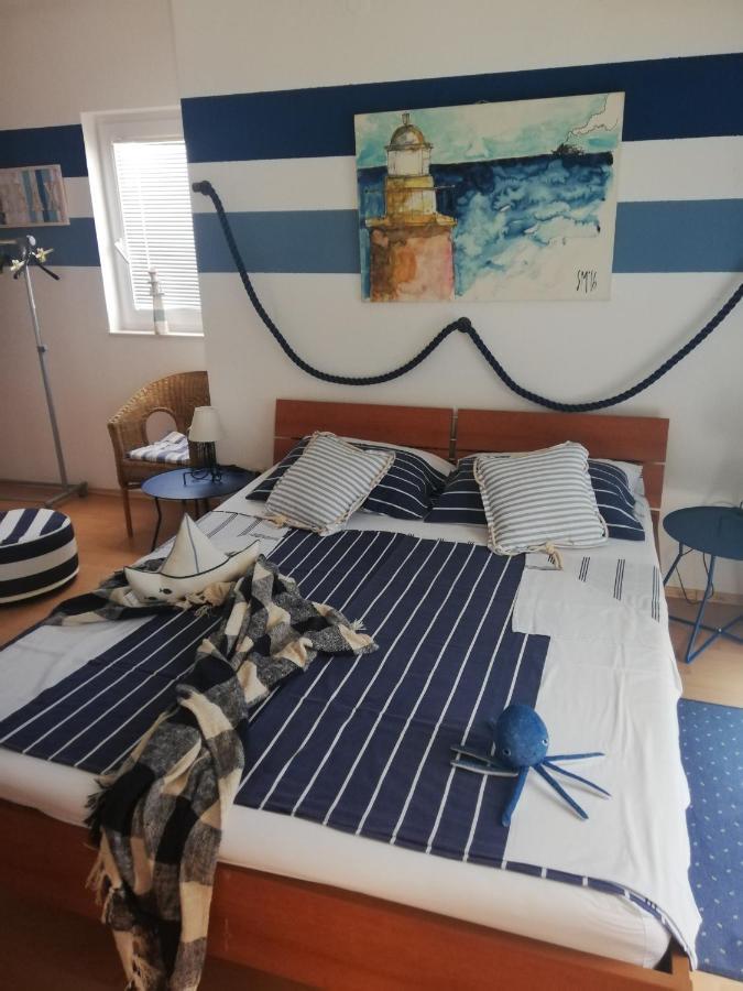 Apartments Eti Bol Luaran gambar